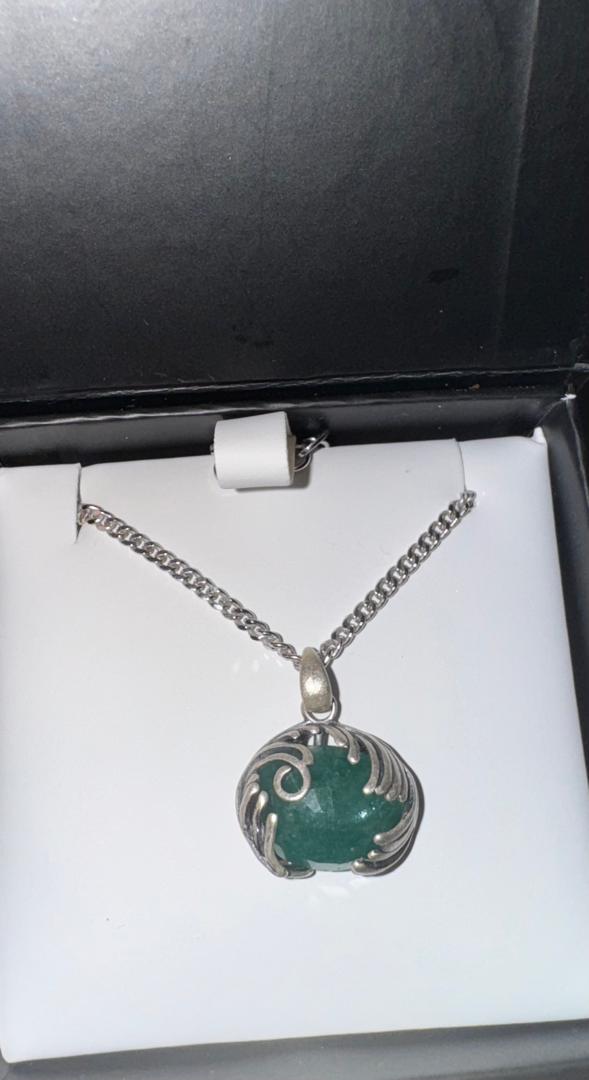 Collier Émeraude Naturelle – Argent 925 (Pièce Unique, Unisexe)
