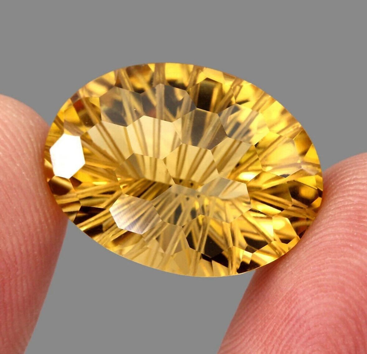 Citrine Naturelle du Brésil – Taille Ovale Fantaisie 19,66 Carats – Image 3